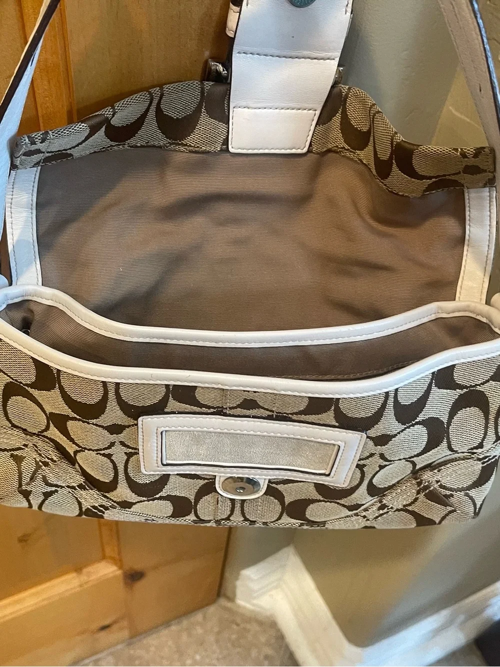 Small vintage coach Soho flap Shoulder Bag cream brown leather braided buckle